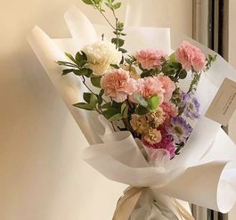 奇梅花道 教師節花禮新風尚，驚艷賣花人與買花人的收藏級選擇